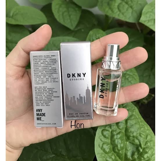 DKNY. Eau de parfum 4ml pocket size perfume