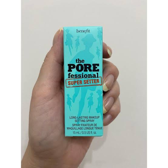 BENEFIT COSMETICS The POREfessional: Super Setter
Long-lasting makeup setting spray 15ml deluxe size